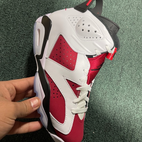 Jordan’s 6s - Picture 1 of 2